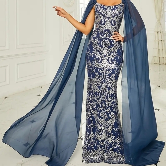 Retro, Draped Sleeves,  Contrast Sequined, Backless,  Gown - Picture 6 of 16